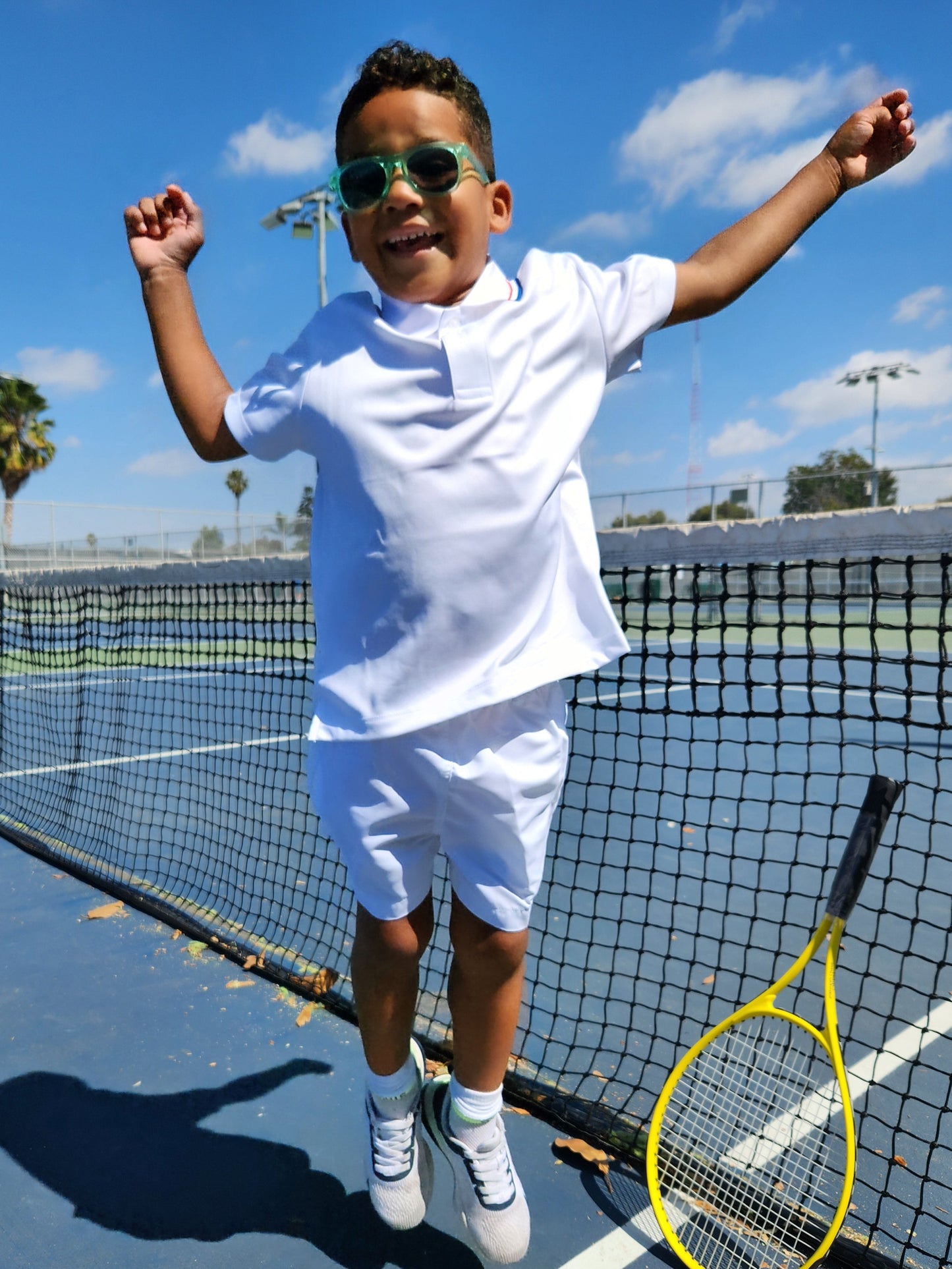 Boys White Shorts 711